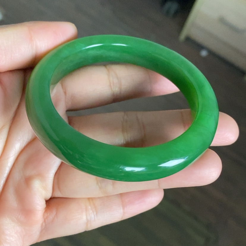 【闪购商品】未镶嵌手镯和田玉（碧玉）