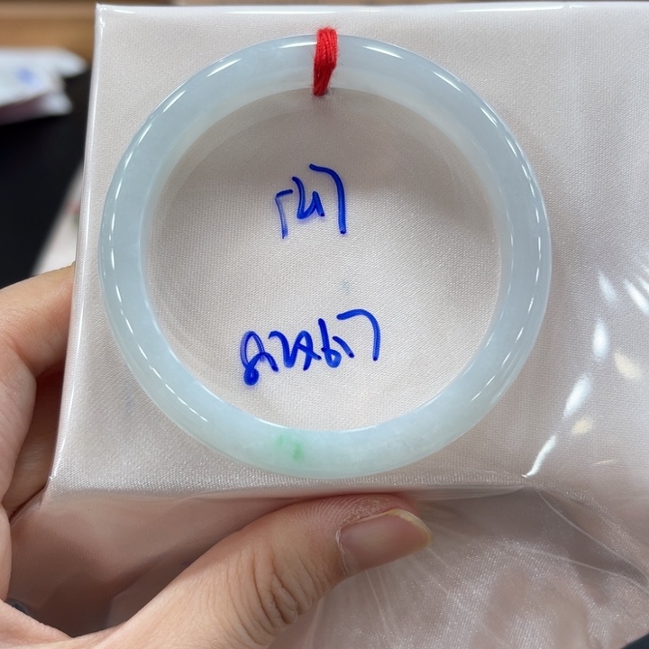 未镶嵌手镯翡翠翡翠