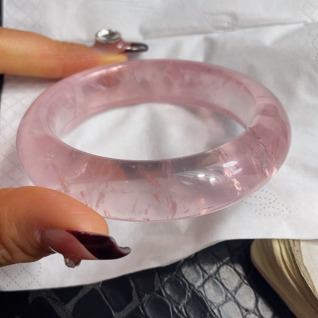 水晶手镯60圈口29号未镶嵌L****?