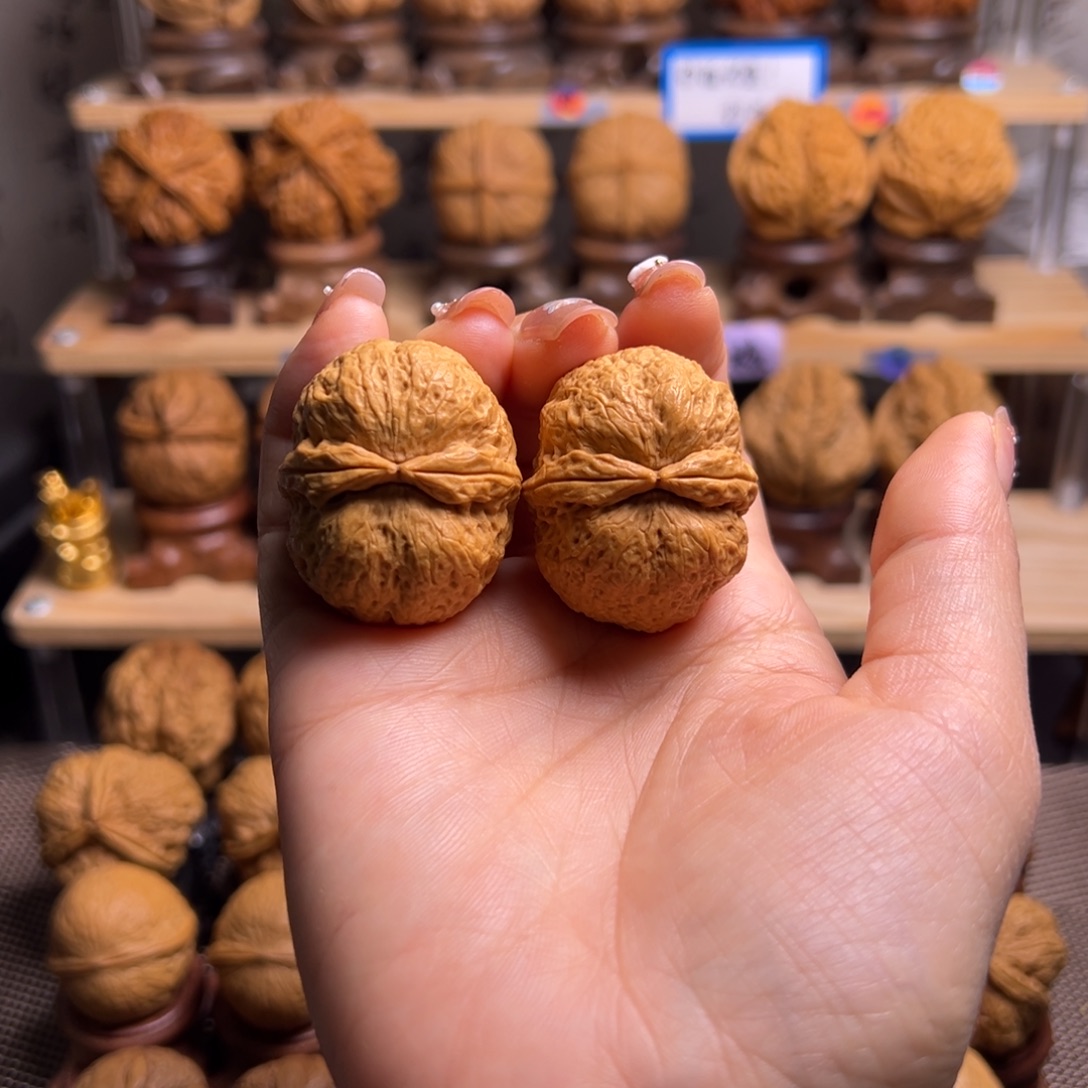 把件桃核粗筋元宝H3、36……