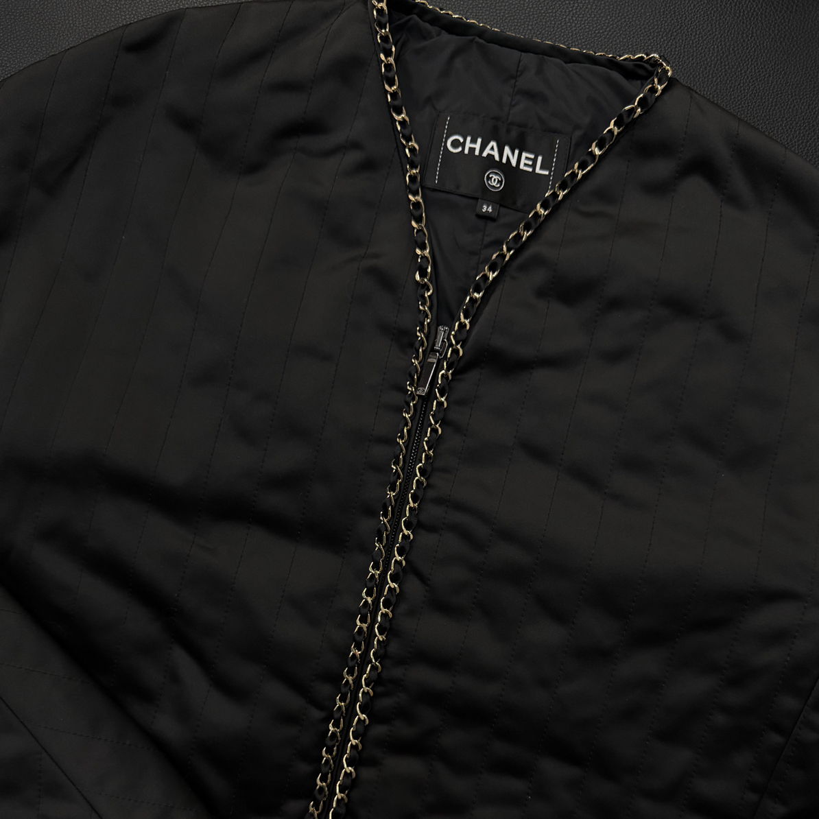 95新 Chanel/香奈儿 19B黑金链条薄款棉服外套38码
