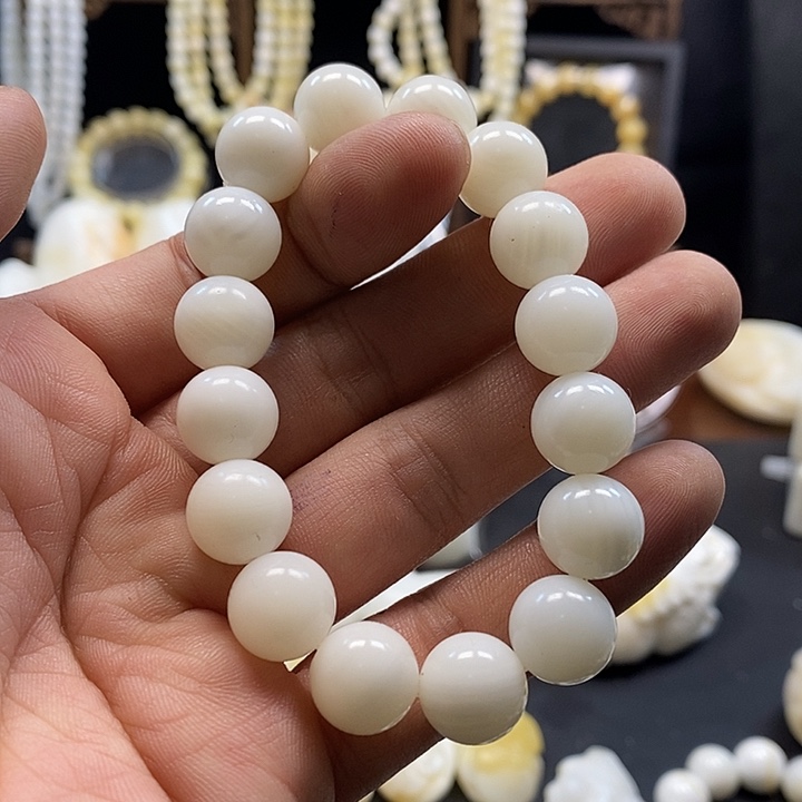 向***L手串/手链贝壳12高玉化