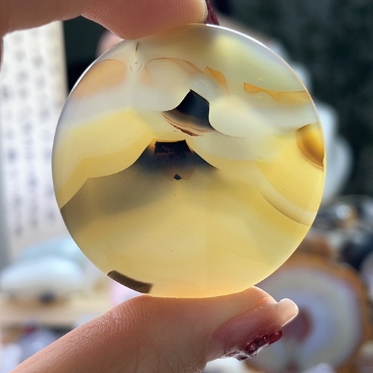 玛瑙/玉髓颈饰未镶嵌