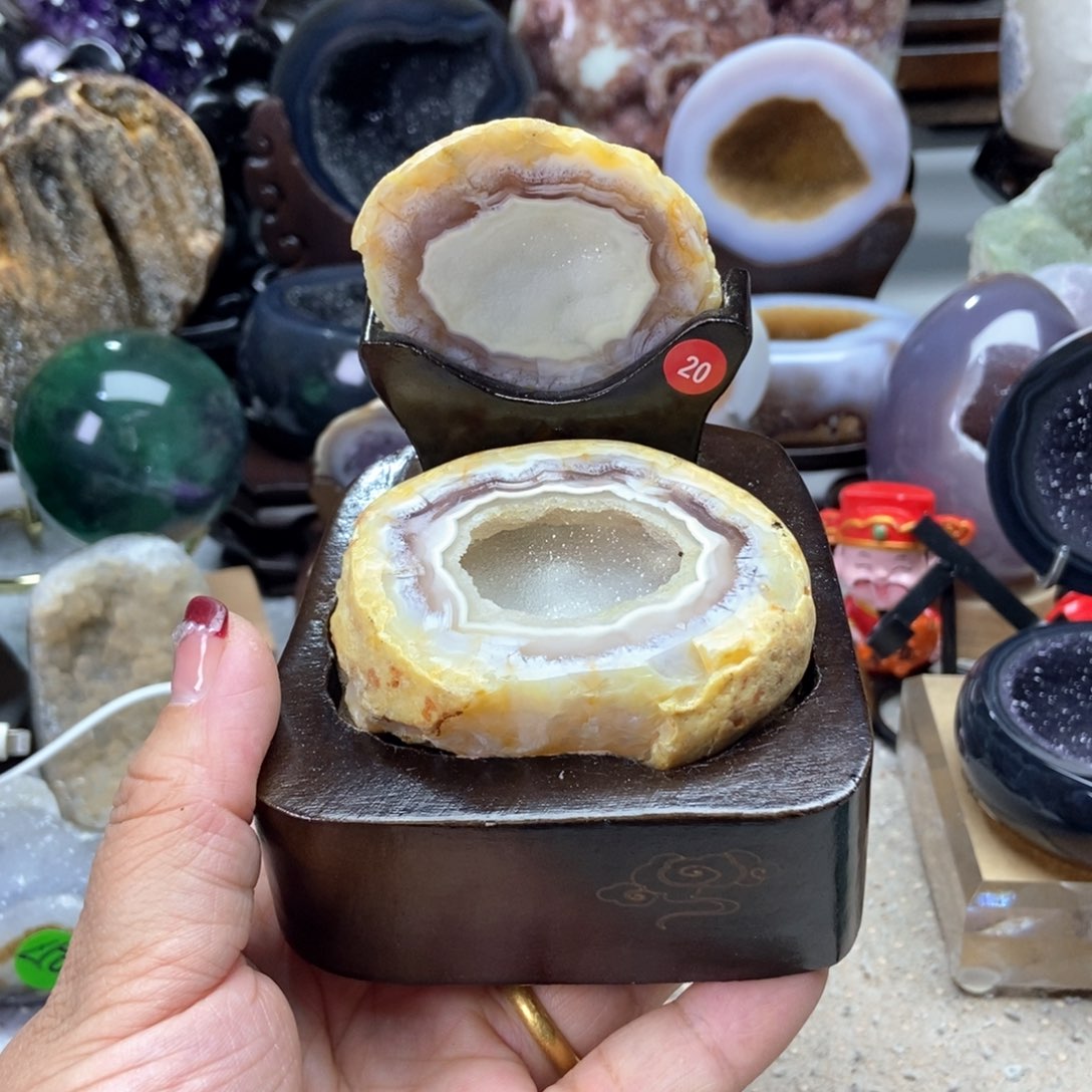 水晶随形（非配饰）未镶嵌