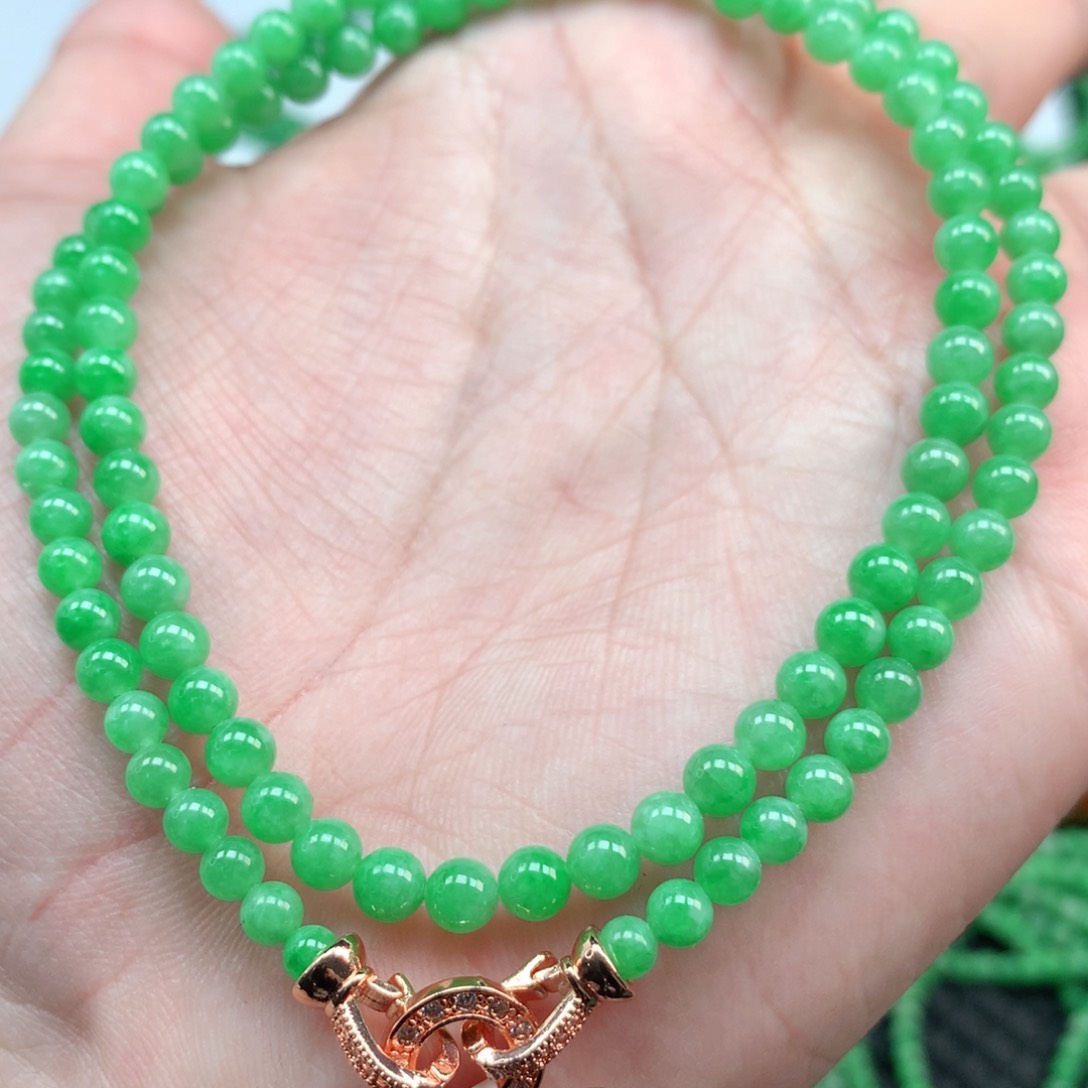 翡翠手链未镶嵌翡翠