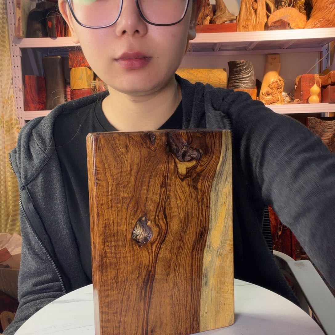 紫檀木类端景台「****?