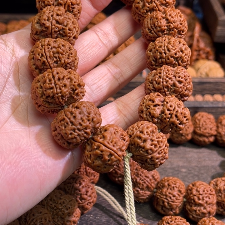 用***5手串金刚菩提夹板