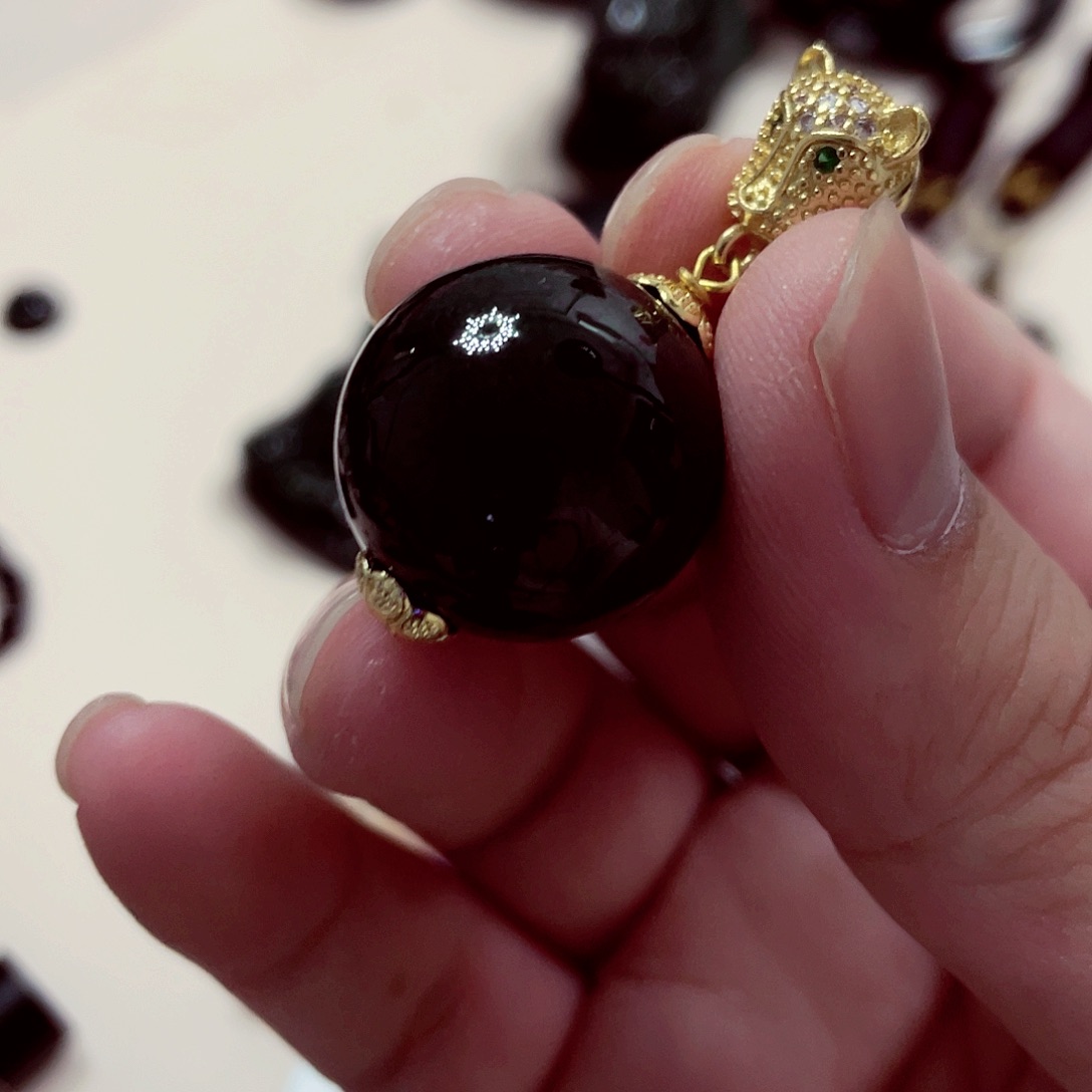 翡翠18K金镶嵌颈饰先鉴后发一物一证