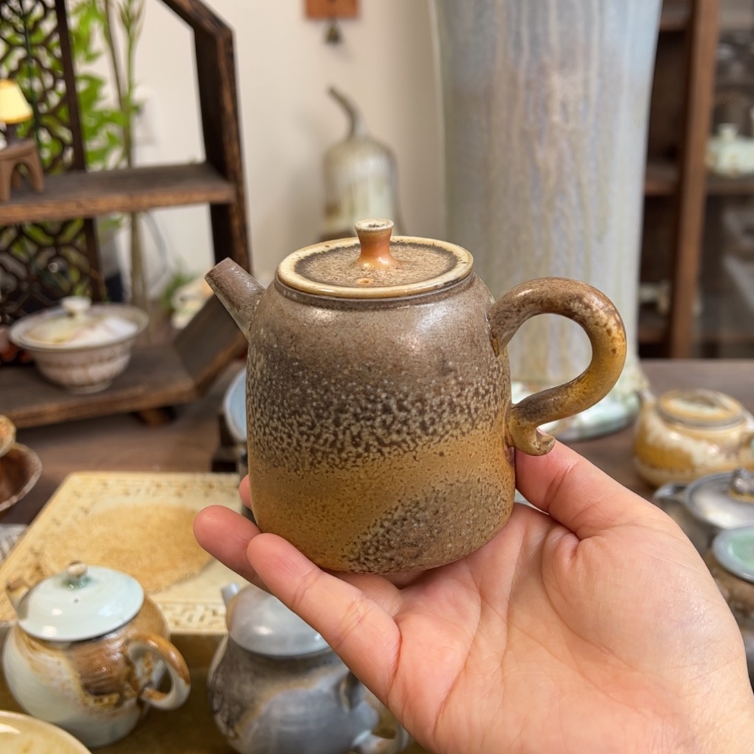 中白重落灰精品壶