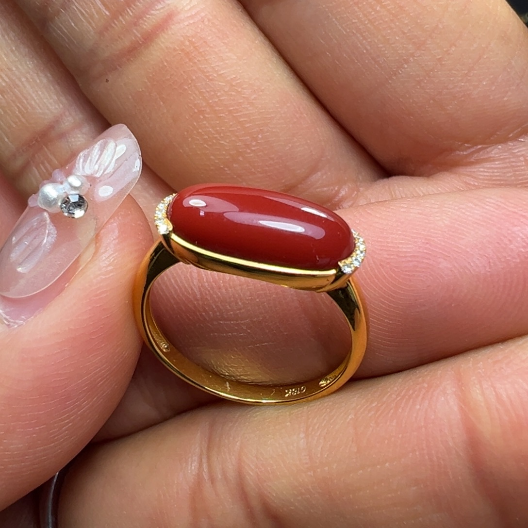 南红玛瑙18K金镶嵌戒指