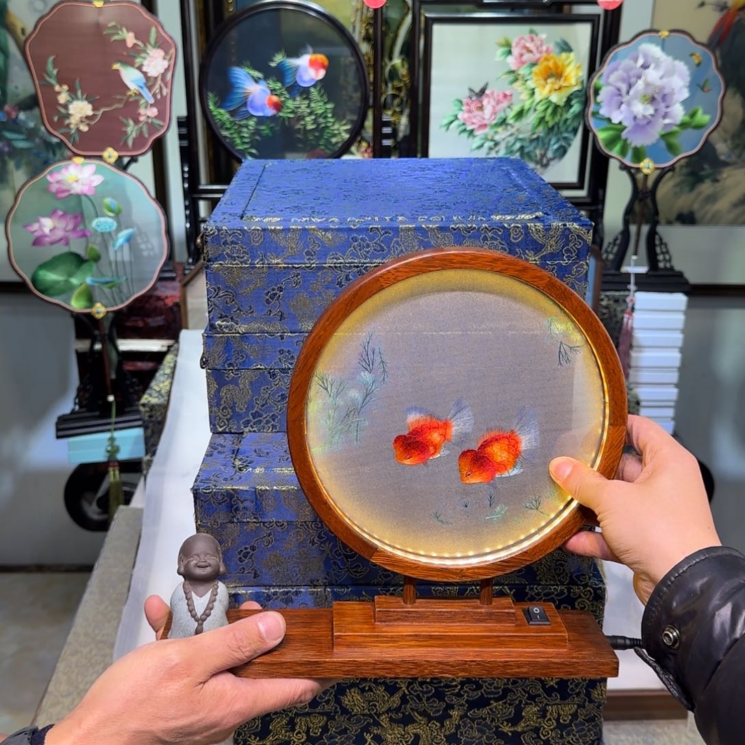 刺绣刺绣工艺精湛