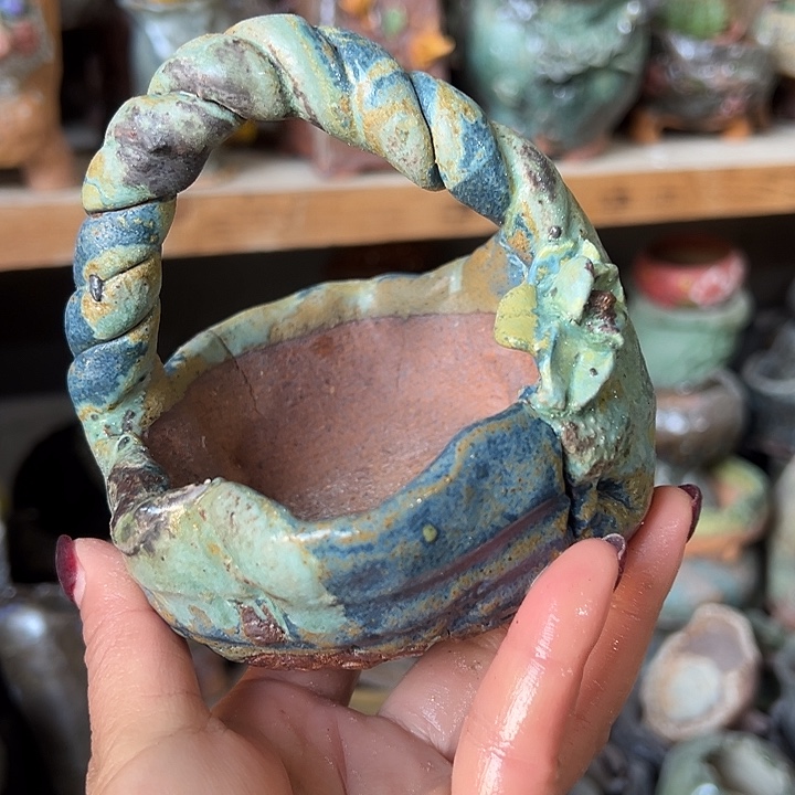 瑕疵手工粗陶高温花盆
