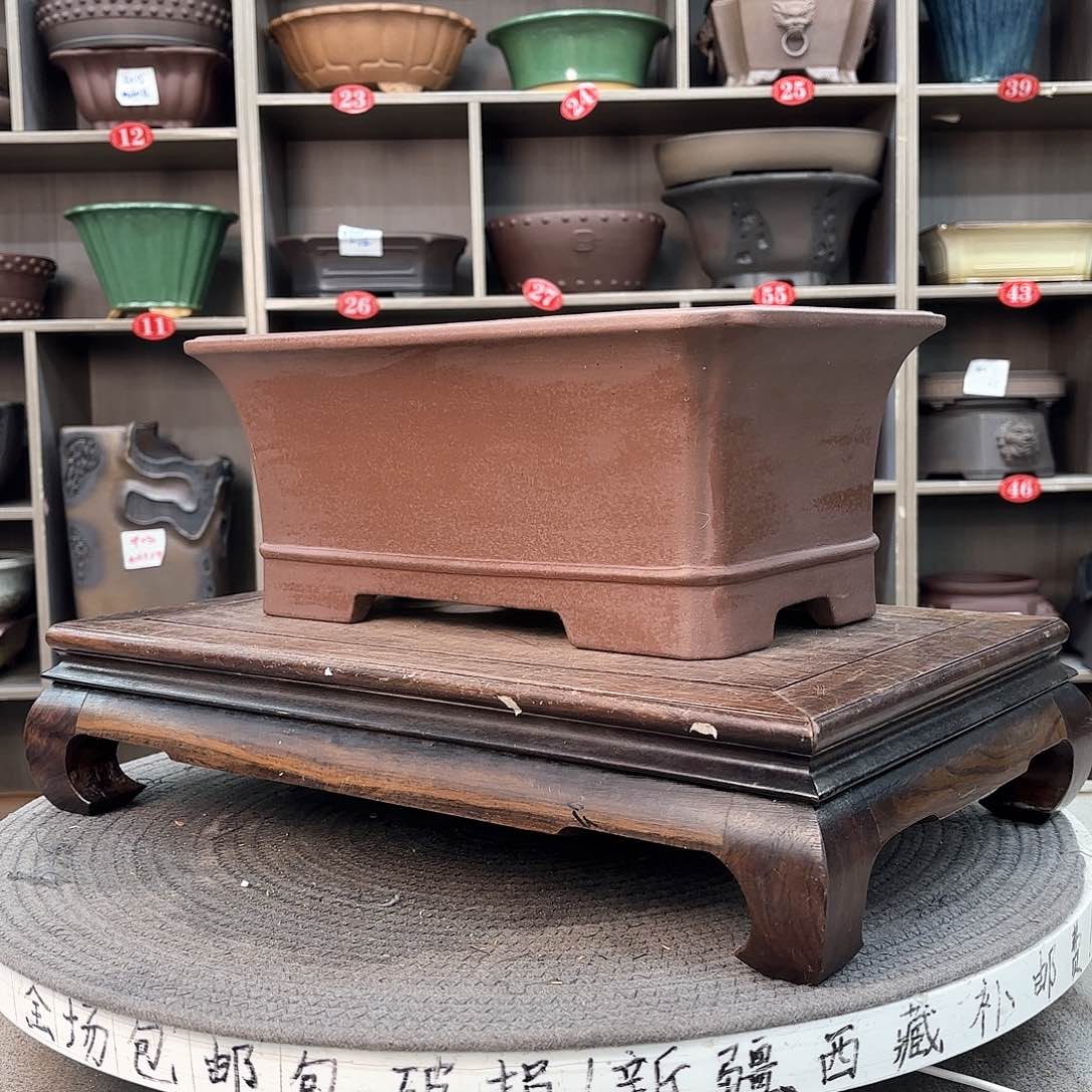 紫砂花盆紫砂的颜色很好看