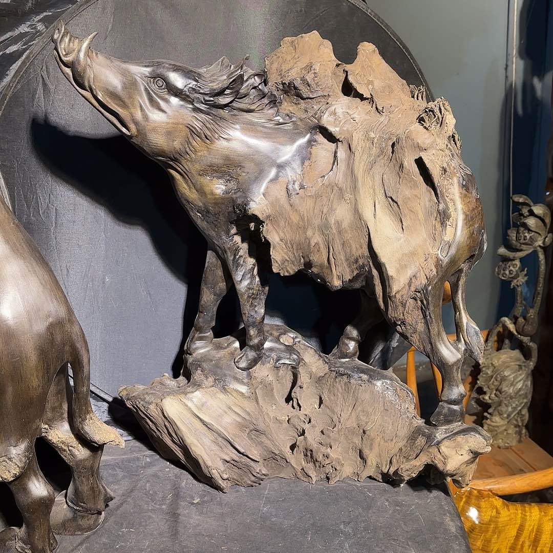 金丝楠金丝楠木雕刻野猪