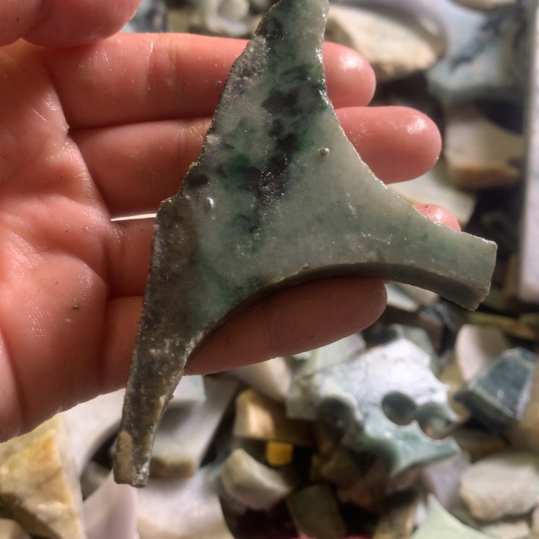 翡翠颈饰未镶嵌缅甸翡翠