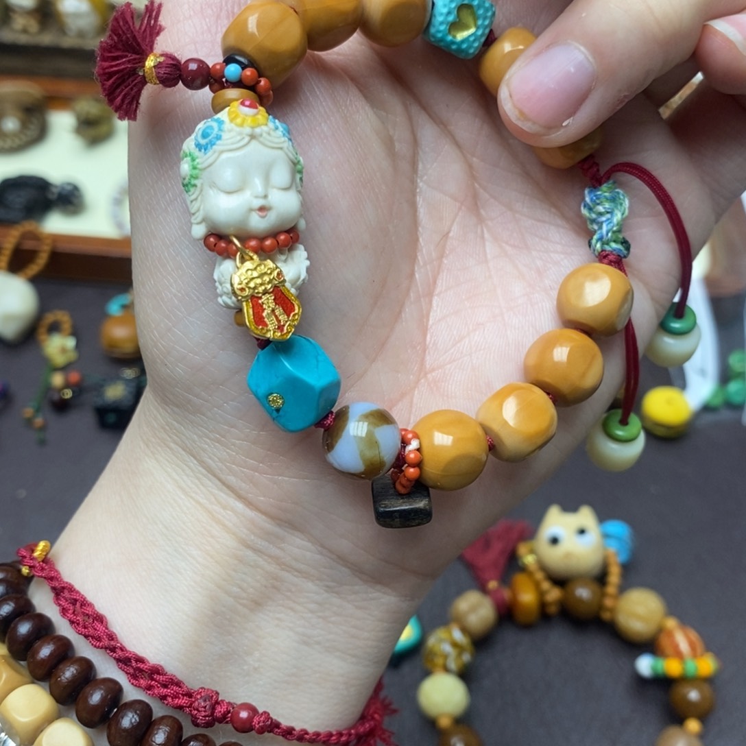 猴头核桃吊坠快**乐成品的手链