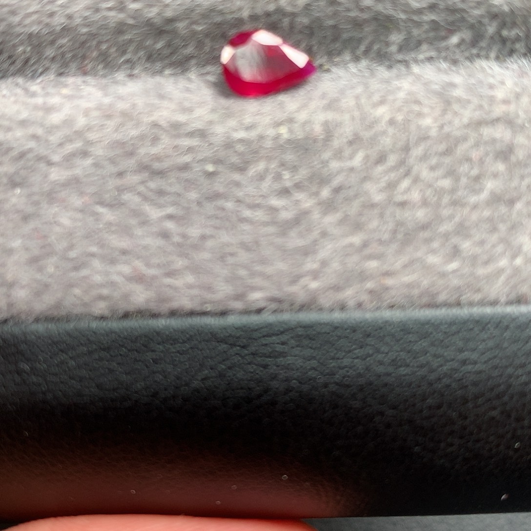 红宝石裸石0.65克拉天然红宝石