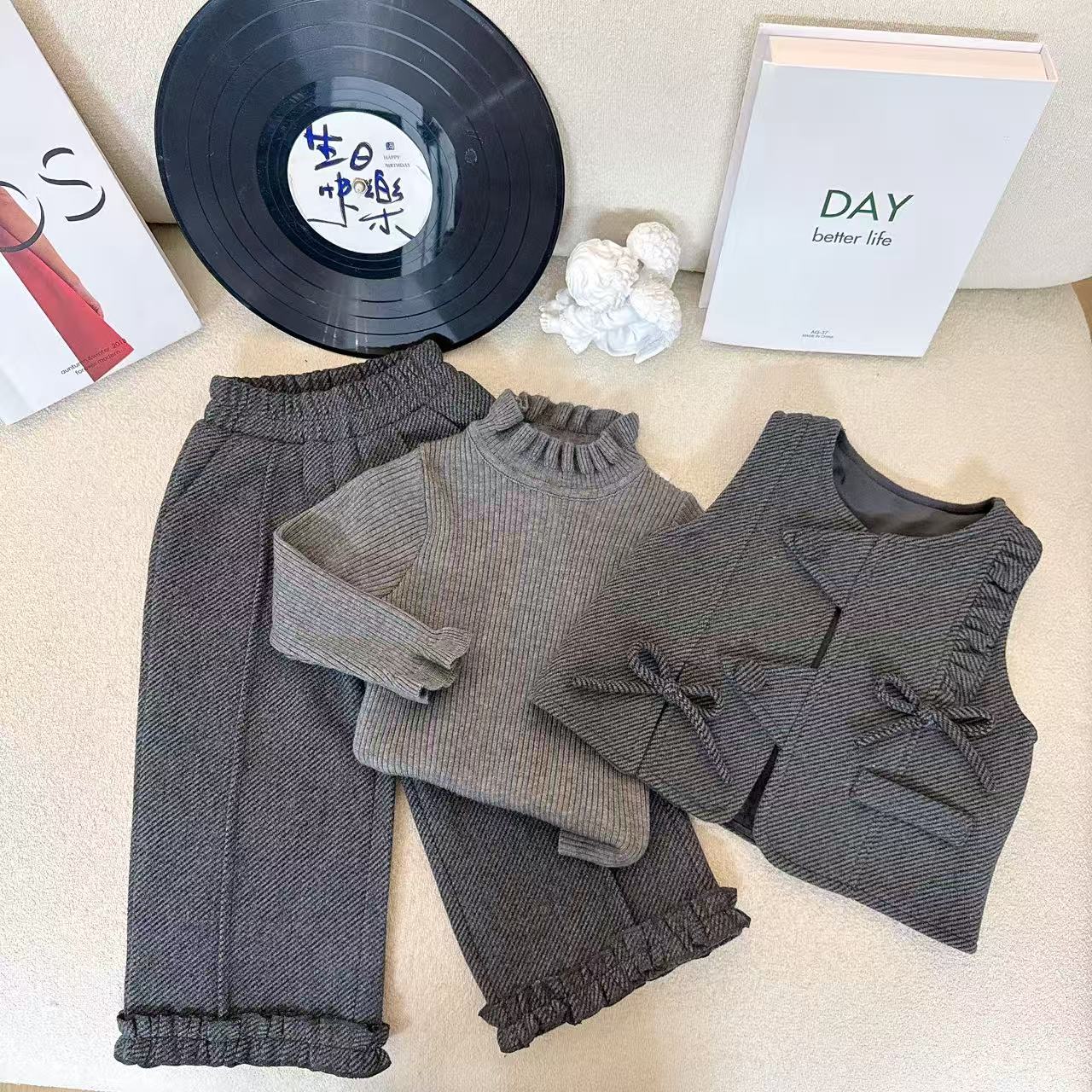 韩系女童套装秋装气质穿搭毛呢三件套2025新款时髦女宝马甲阔腿裤