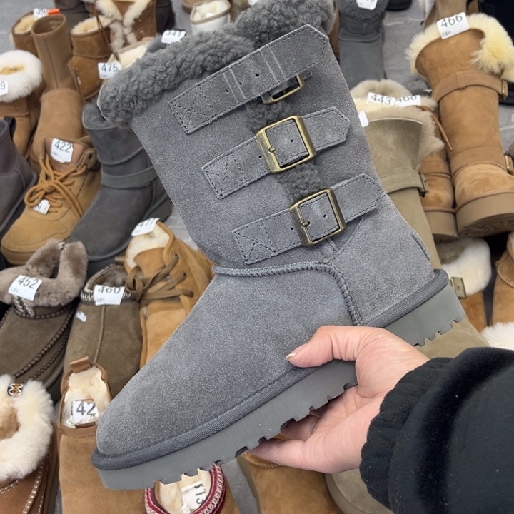 灰色三排扣薄底38