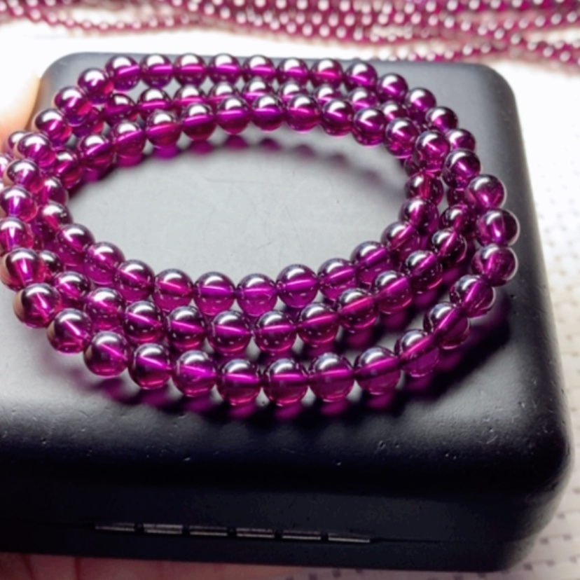 【闪购商品】石榴石手链未镶嵌浅**月6冷紫毕业级10a