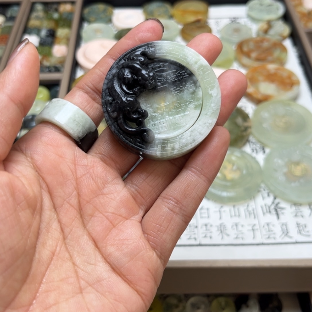 冫***刂蛇纹石玉合金颈饰