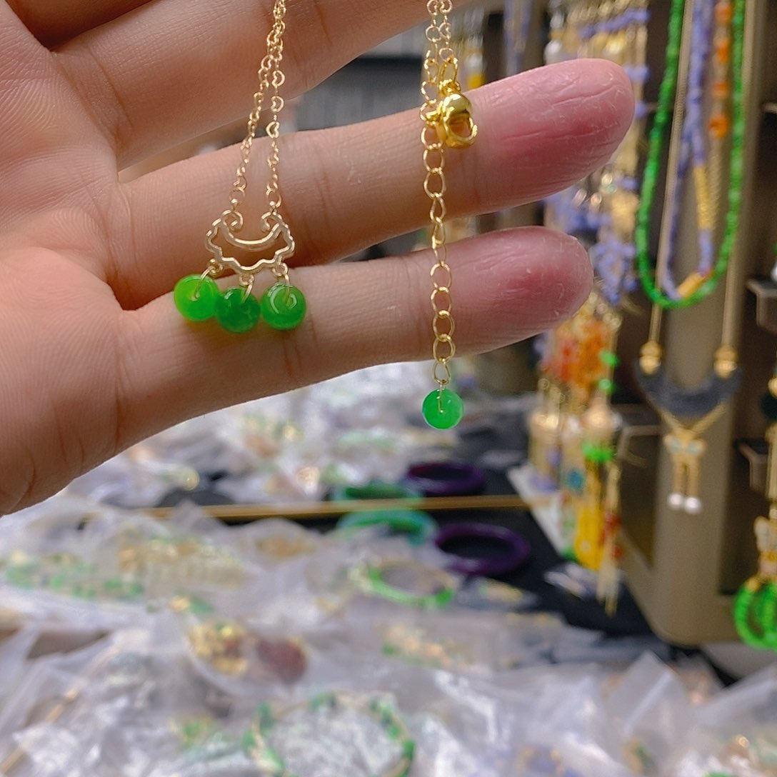 翡翠合金耳饰翡翠