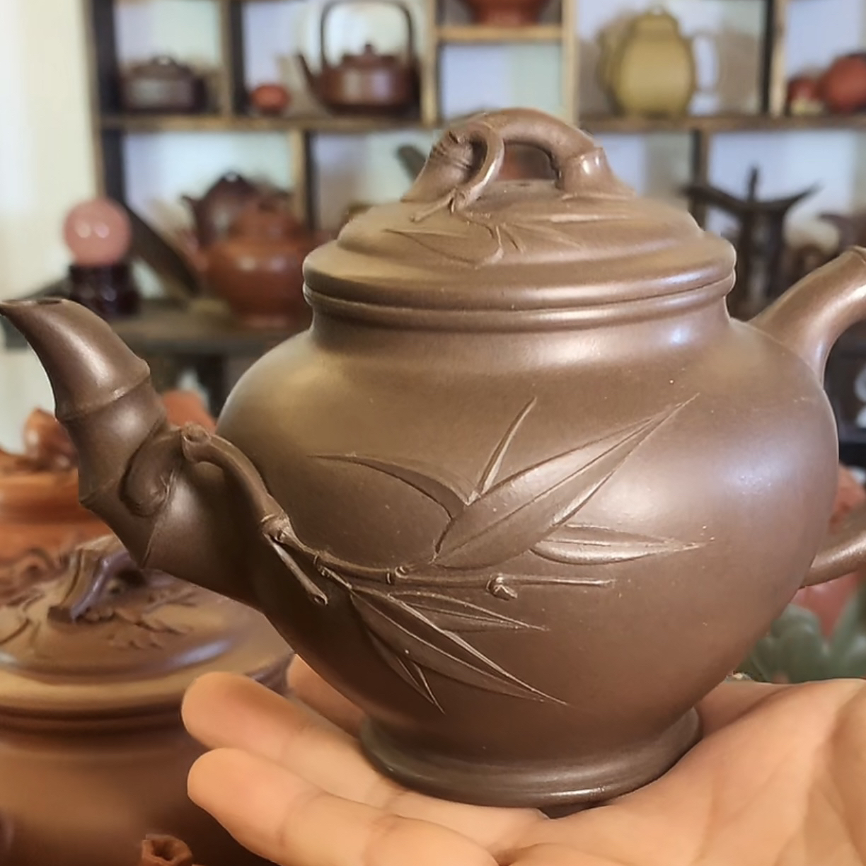 80年代老紫泥竹报春壶容量250毫升纯手工制作