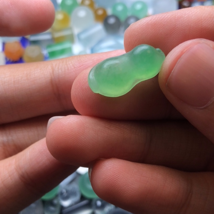 未镶嵌定制翡翠挂件