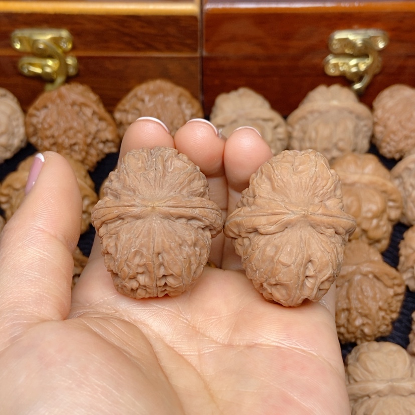 【闪购商品】文玩核桃吊坠元宝40