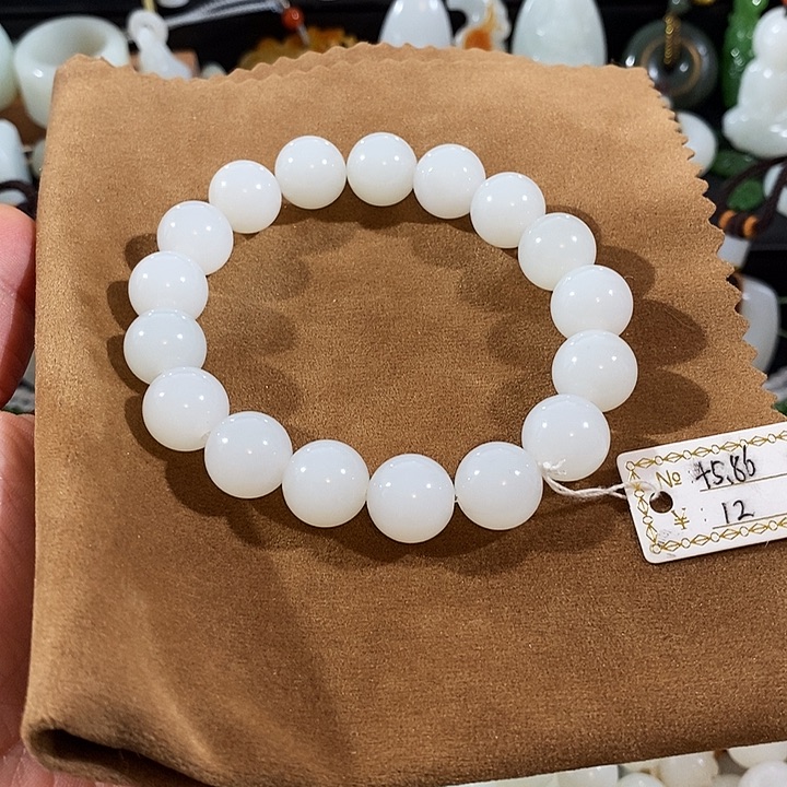 和田玉颈饰未镶嵌遥***笙