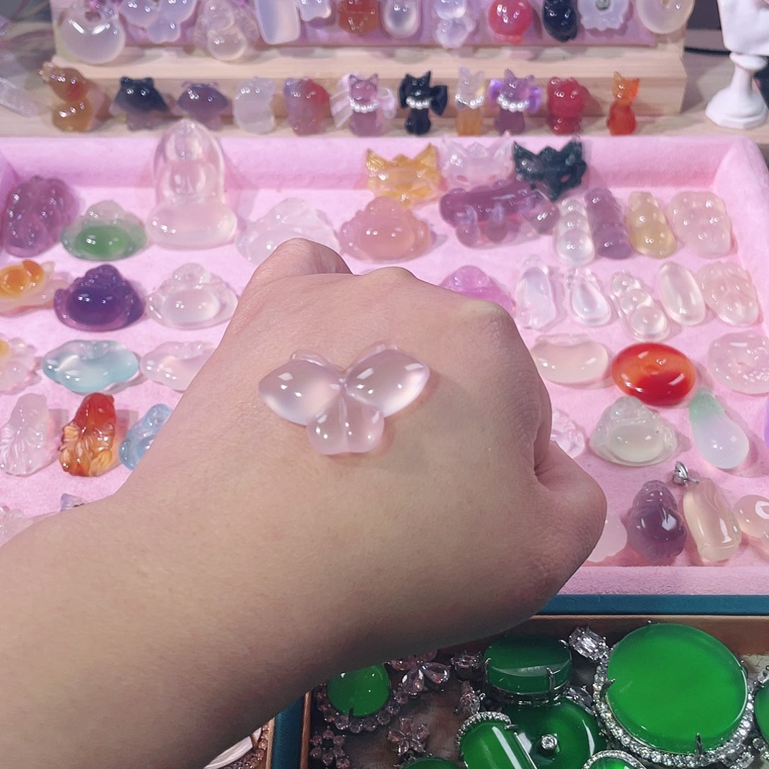 玛瑙/玉髓颈饰未镶嵌