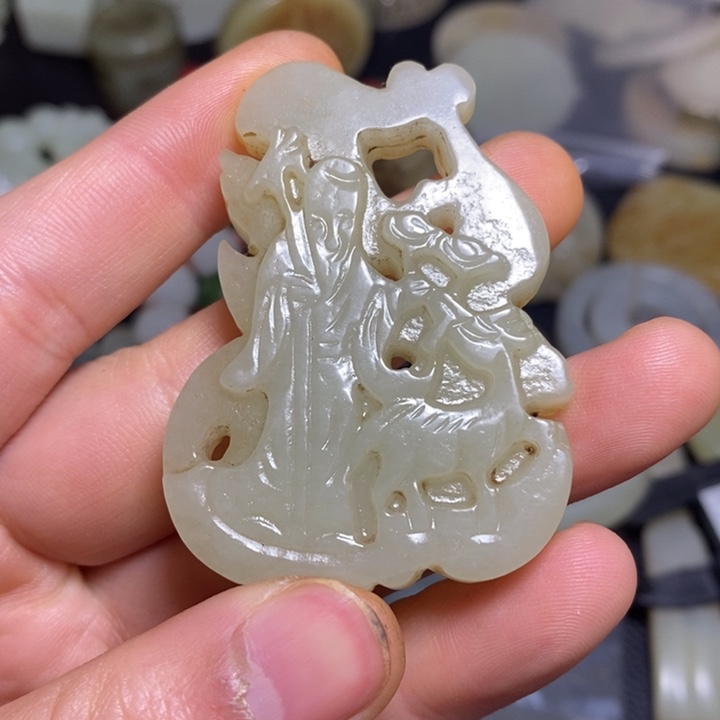 颈饰未镶嵌和田玉