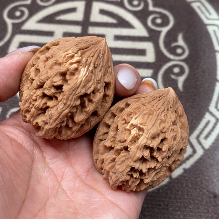 文玩核桃吊坠大沽石40全品