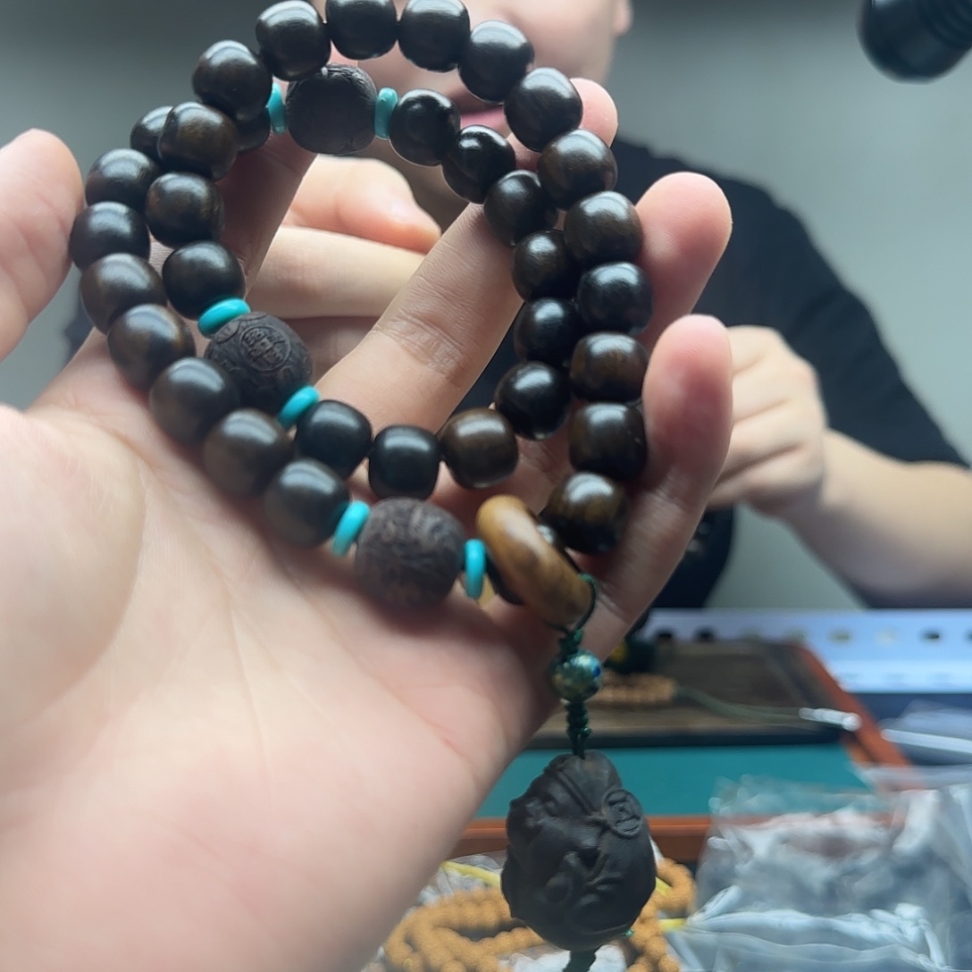 绿毯手串长串香喷喷