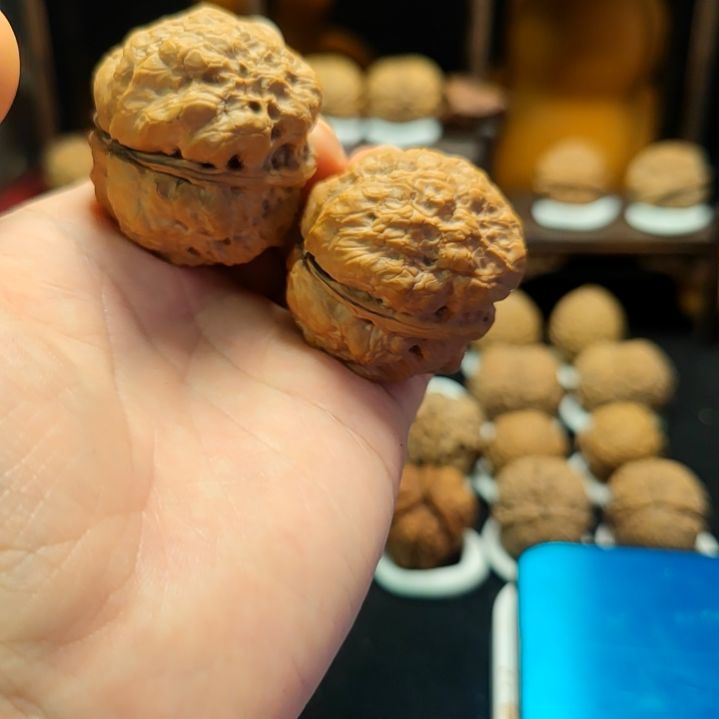 文玩核桃吊坠方尊平头蟾43尺