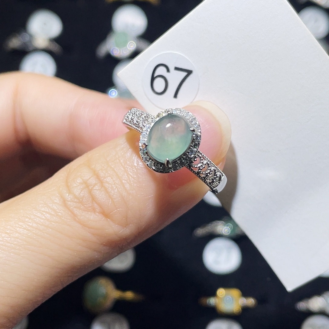 翡翠未镶嵌戒指戒指