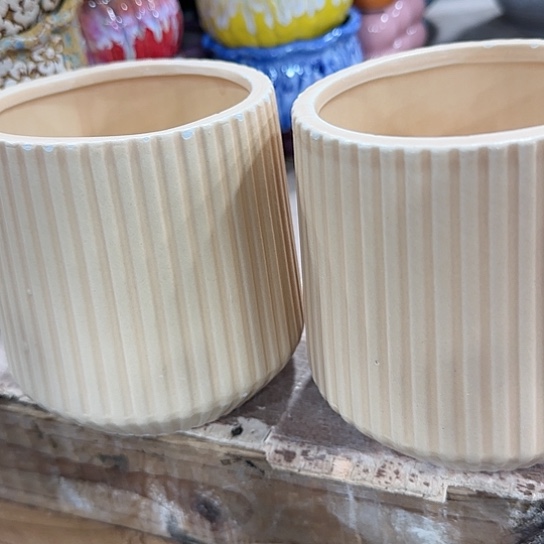 有孔！！有问题问客服，满9元包邮