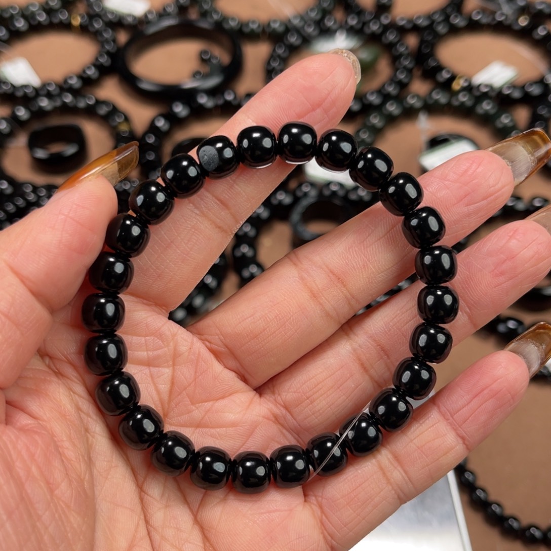 6***4和田玉未镶嵌手串8