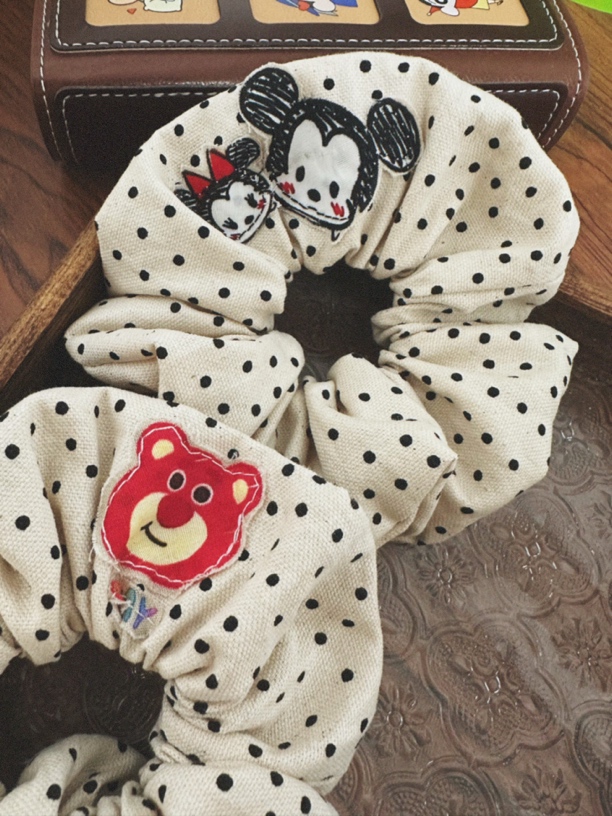 KiKi酱韩饰2025新款原创设计迪士尼系列发圈大肠圈经典波点