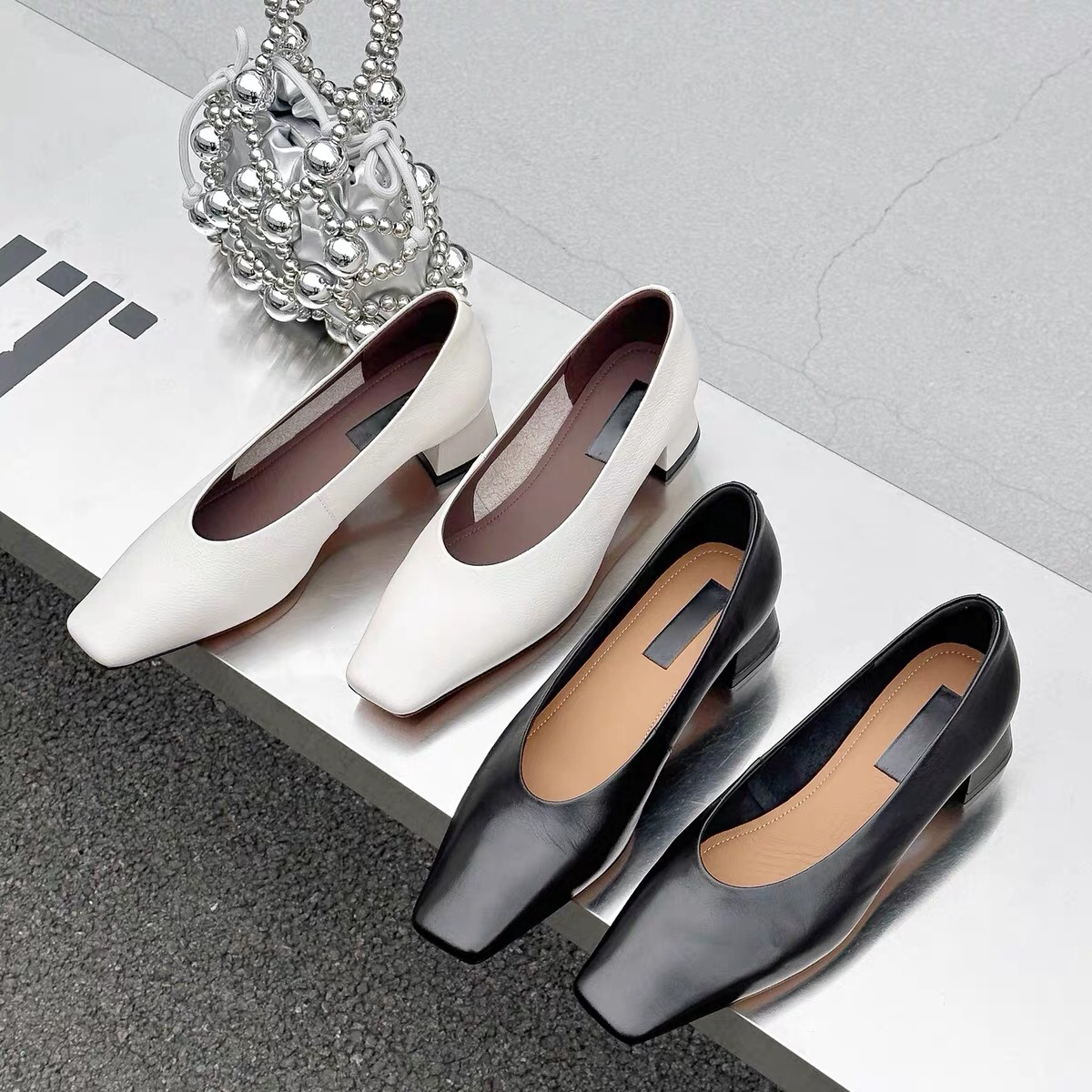 广州女鞋273头层牛皮真皮复古休闲粗跟浅口软皮方头通勤方头单鞋