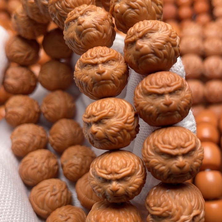 猴头核桃吊坠有***说斗战胜佛