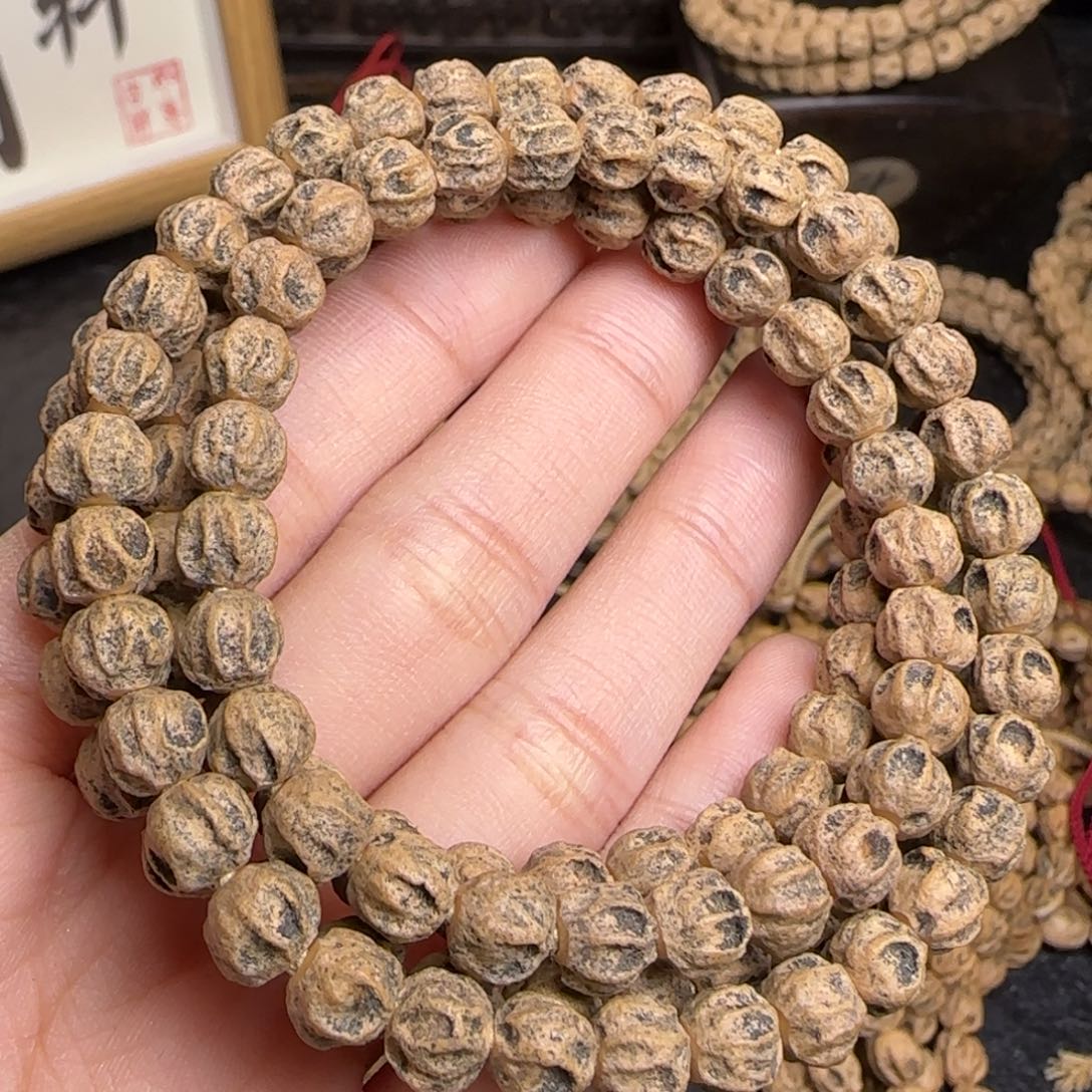 柏香籽/百香籽吊坠古**风