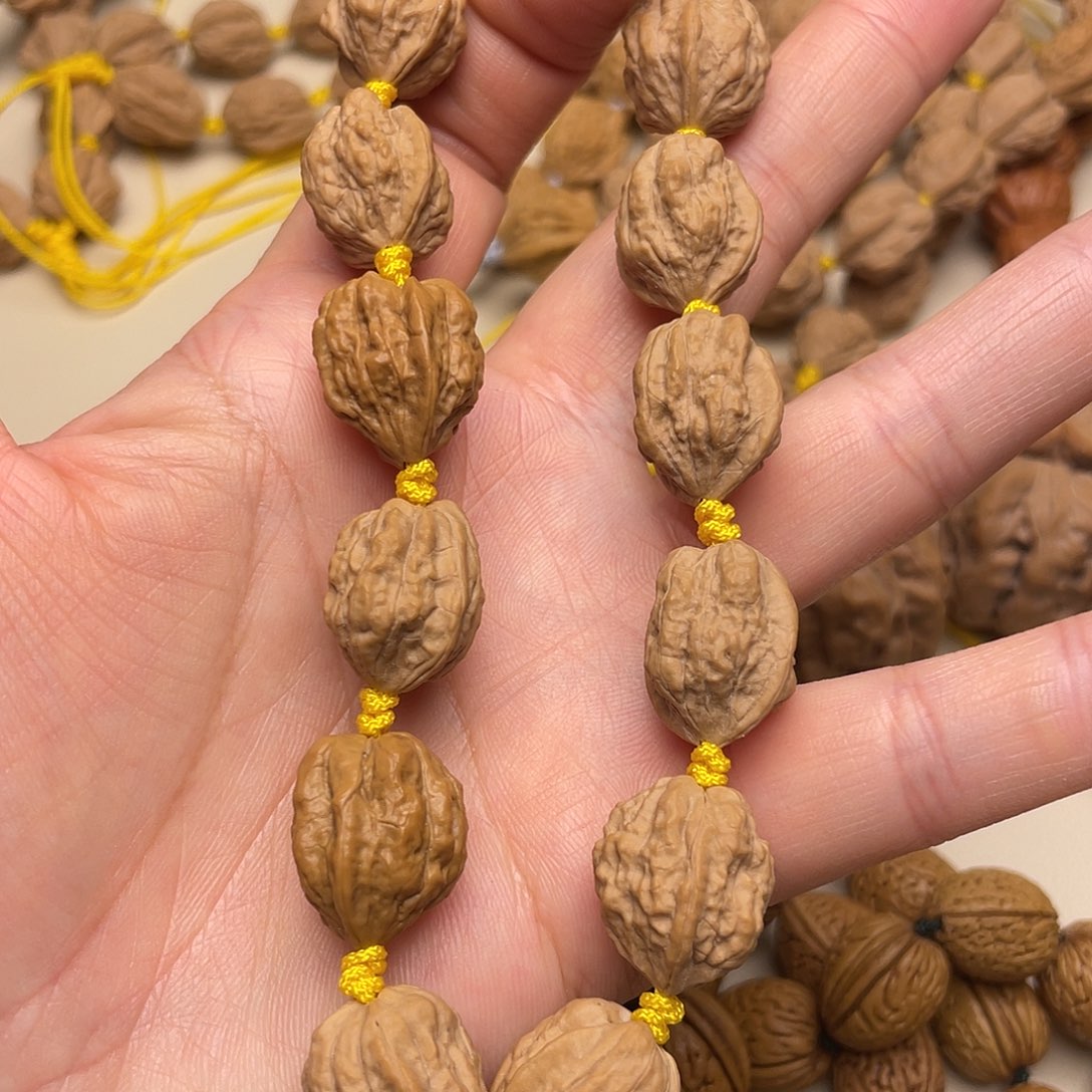 L***吊坠文玩核桃蛤蟆