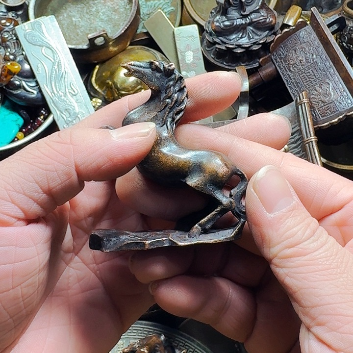 铜器摆件收收藏藏