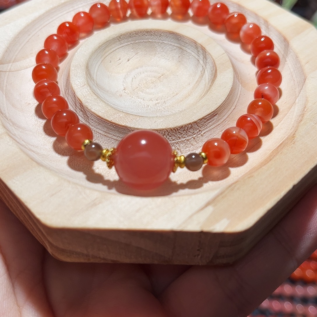 南红玛瑙未镶嵌手链