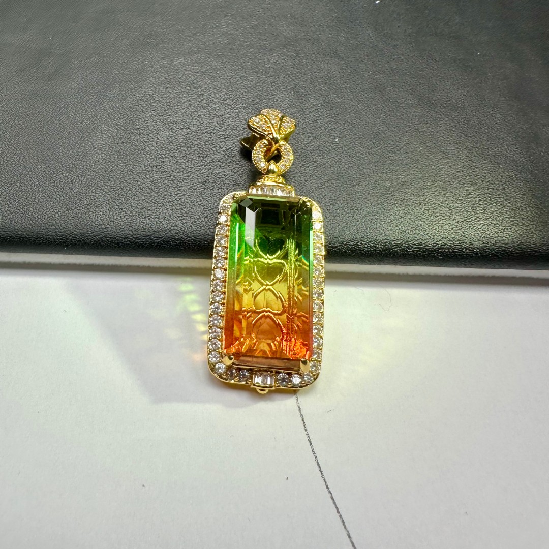  幻彩 B201 幻彩流行吊坠 多样性发货