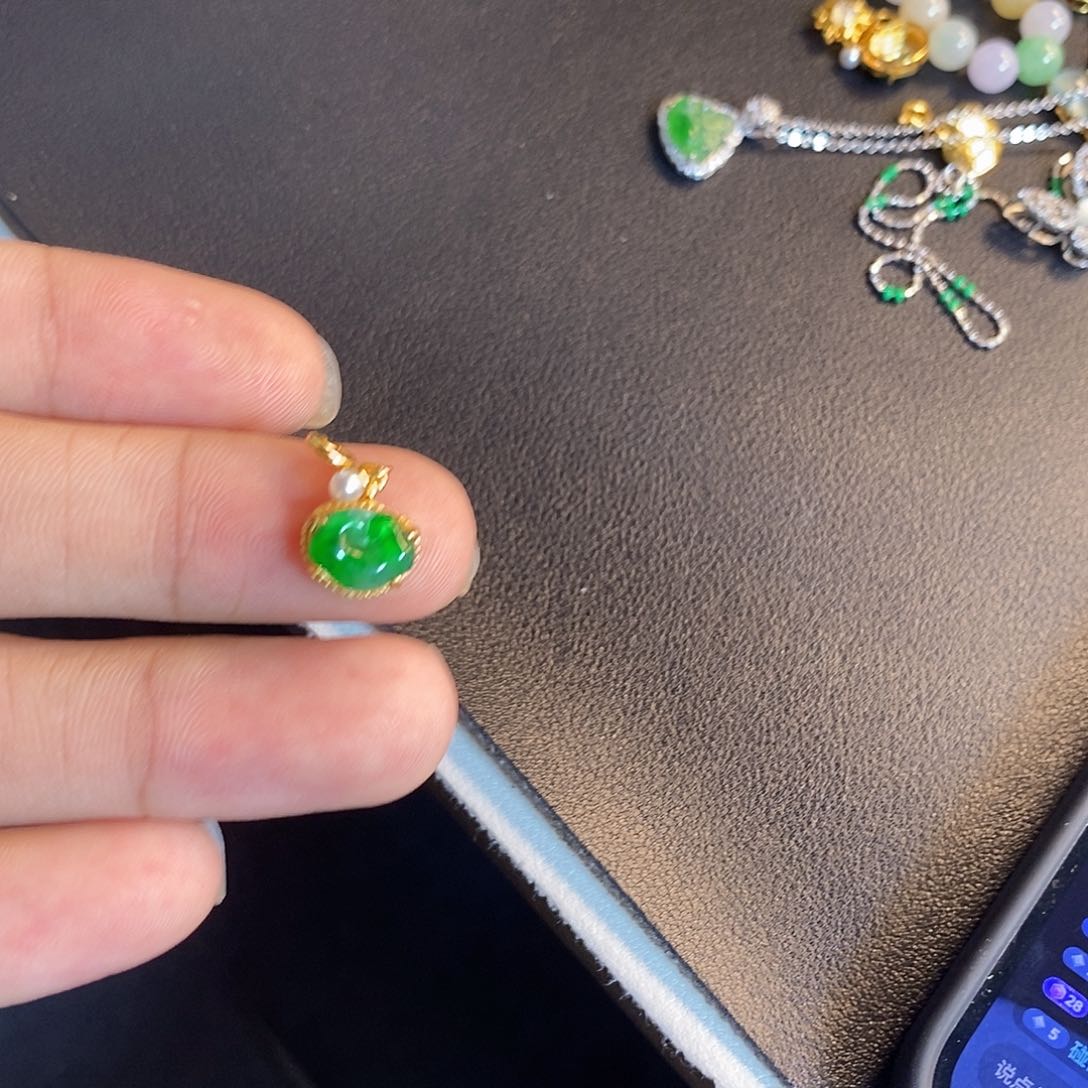 吊坠(不含链)银S925镶嵌翡翠