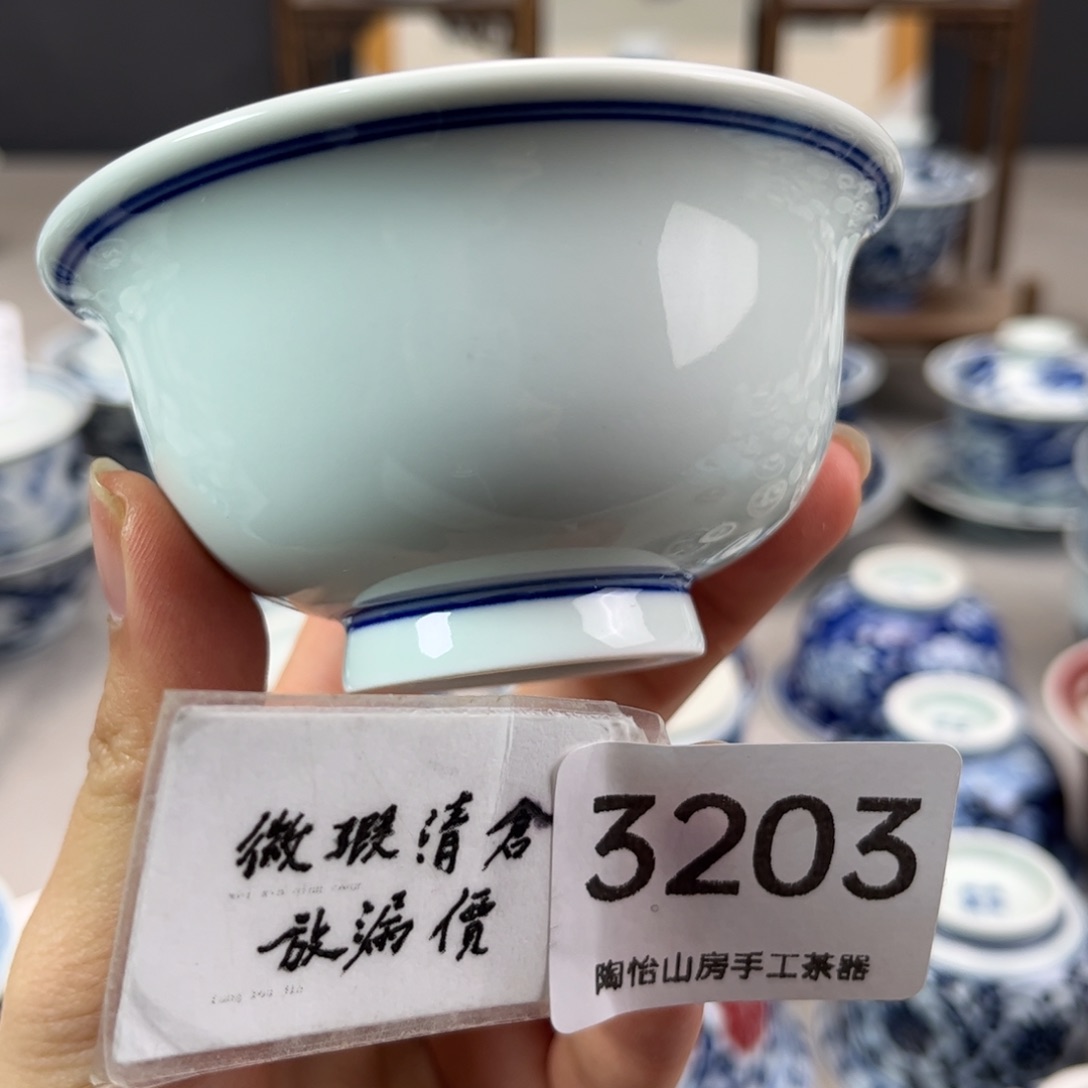 微瑕不退不换手绘杯3203燕子