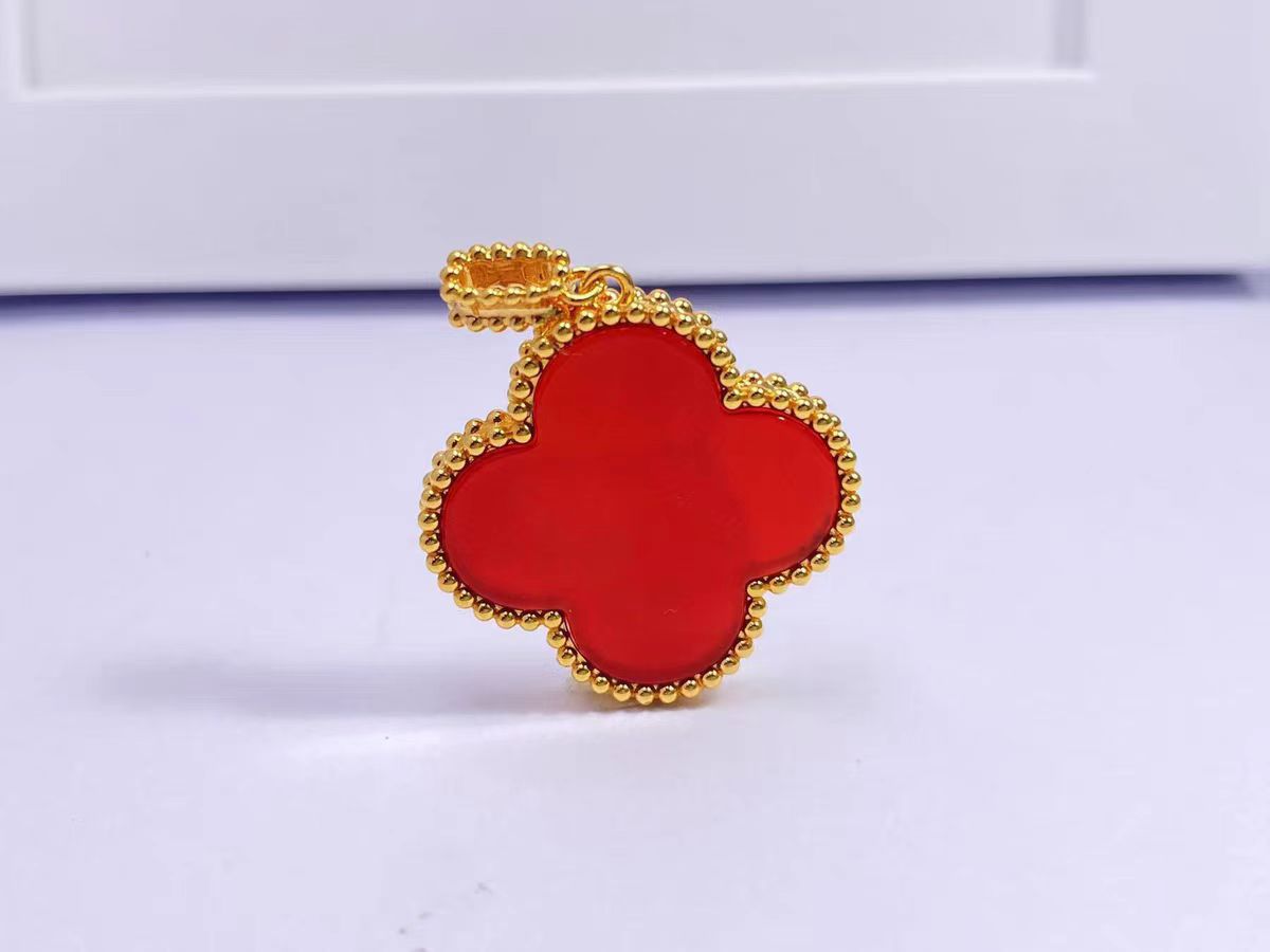 合成水晶【新年专享】18K经典四叶草吊坠20mm百搭经典款（赠合金链