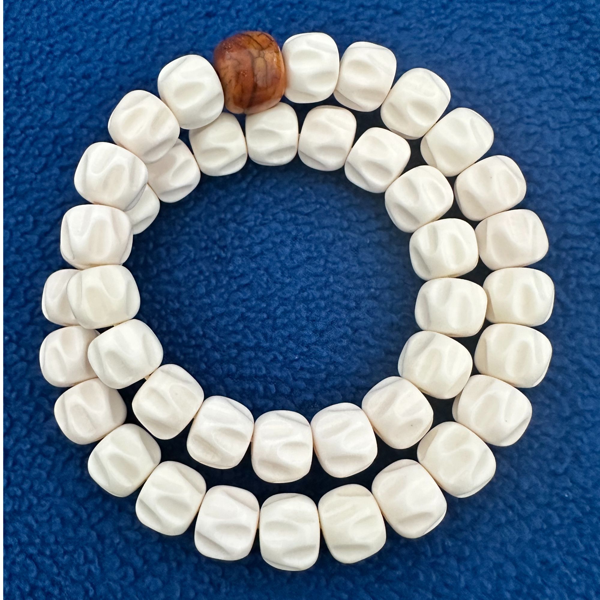 （双圈）规格1.4人工养殖鹿角  百香籽型男女同款   稀有手盘物件